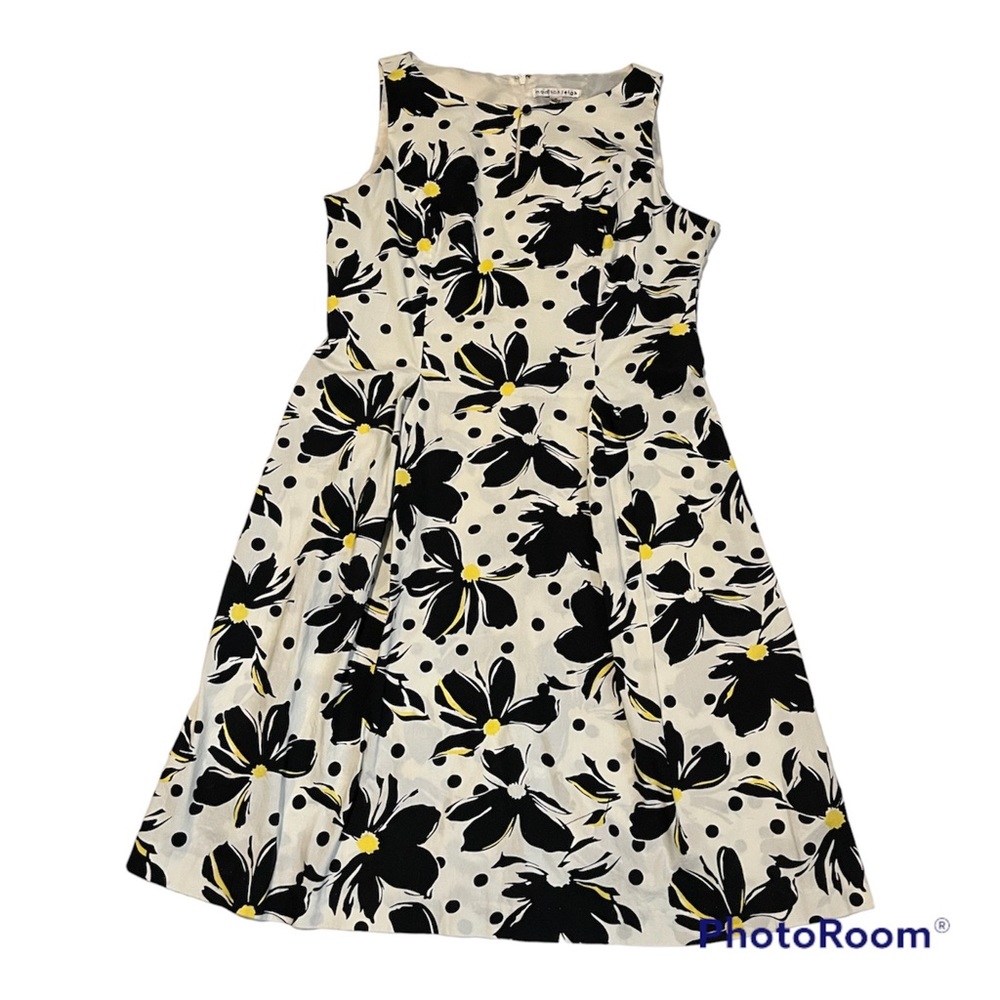 Madison Leigh SZ 14 Dress Romance Fit Flare Black White Floral Sleeveless Lined